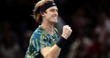 ATP Finals 2022, il messaggio di pace di Rublev dopo la vittoria sul connazionale Medvedev
